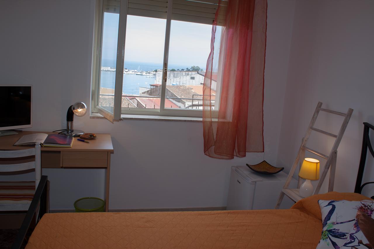 Bed & Breakfast Lighea Джардини Наксос Екстериор снимка